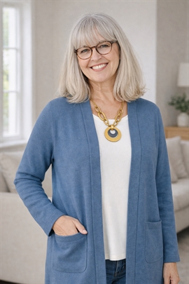 Marinello lun lang striktrøje i meleret jeansblå med lommer